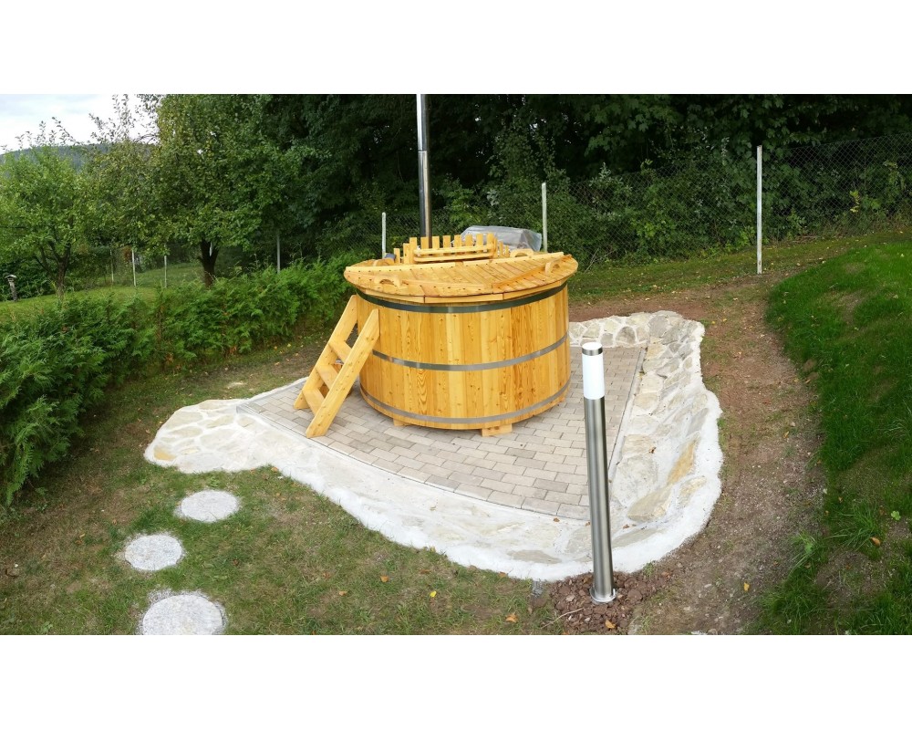 Holzbadebottich aus Lärche Holzbadebottich aus Lärche