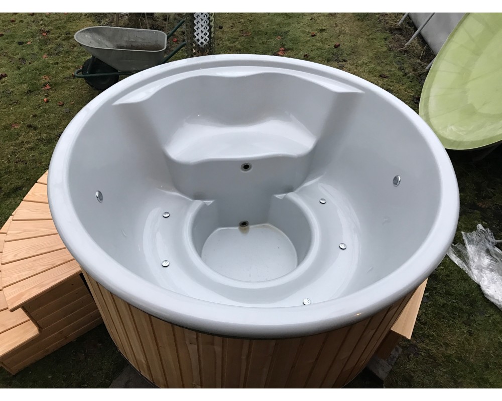 Badefass Royal Wellness mit integriertem Ofen Badefass Royal Wellness mit integriertem Ofen