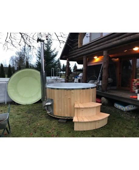 Badefass Royal Wellness mit integriertem Ofen Badefass Royal Wellness mit integriertem Ofen