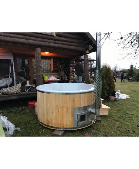 Badefass Royal Wellness mit integriertem Ofen Badefass Royal Wellness mit integriertem Ofen