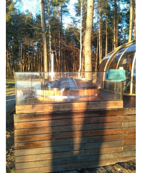 Ofuro Oval mit Holzofen Ofuro Oval mit Holzofen