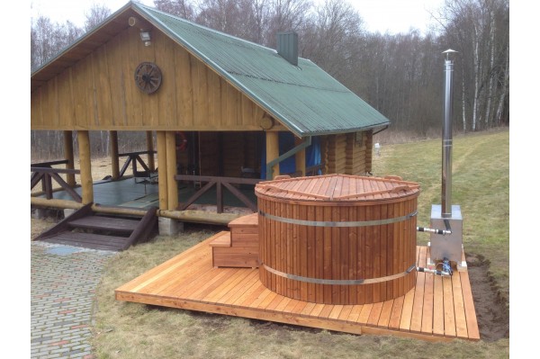 Badefass aus Thermoholz mit Kunststoffeinsatz Badefass aus Thermoholz mit Kunststoffeinsatz